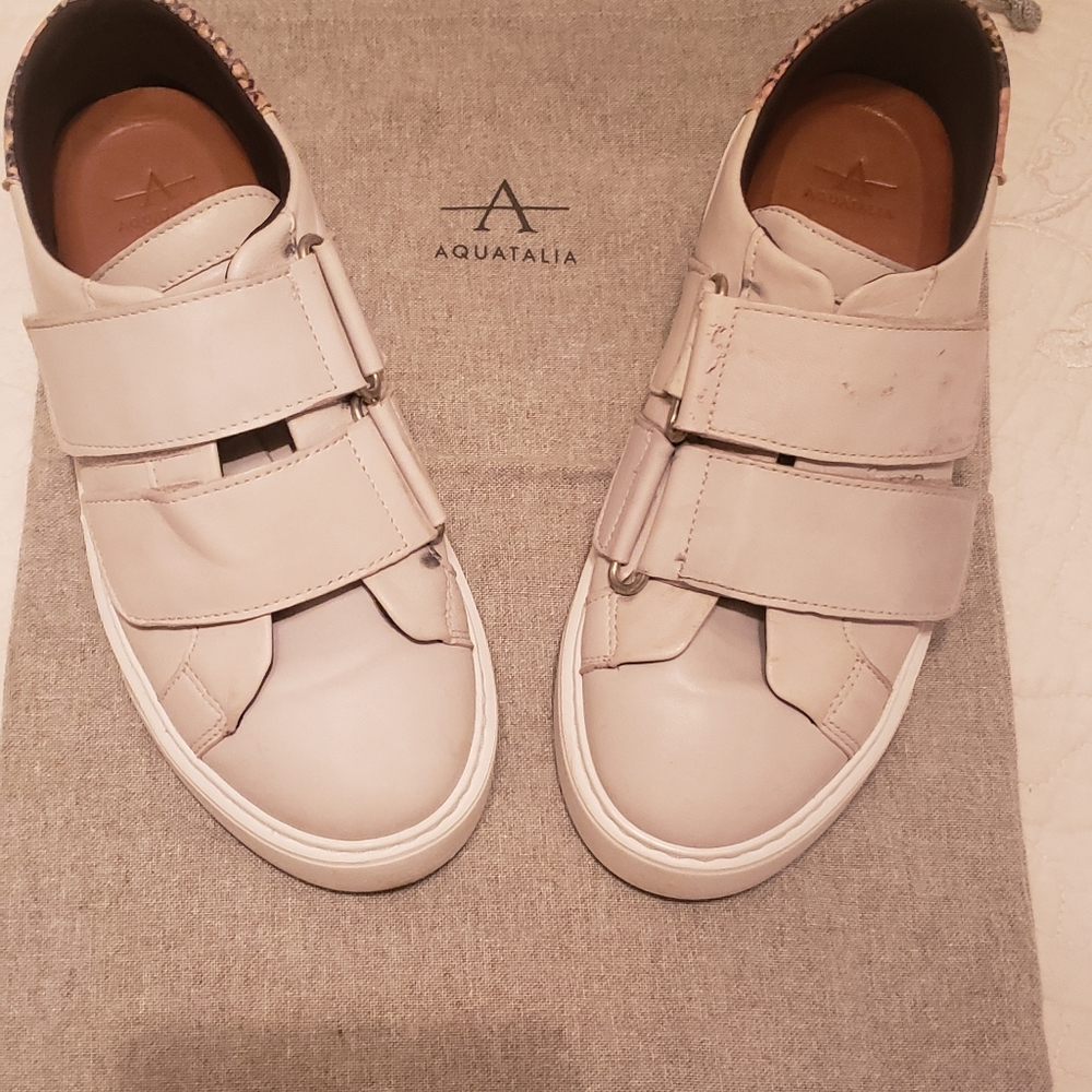Aquatalia sneakers velcro